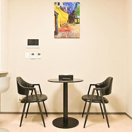 Coopstay Yeosu Hotel Buitenkant foto