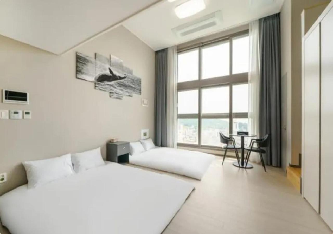Coopstay Yeosu Hotel Buitenkant foto