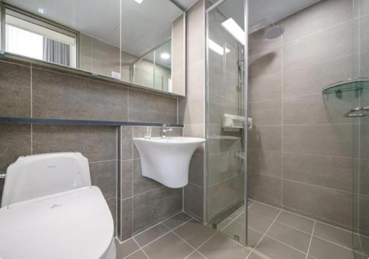 Coopstay Yeosu Hotel Buitenkant foto