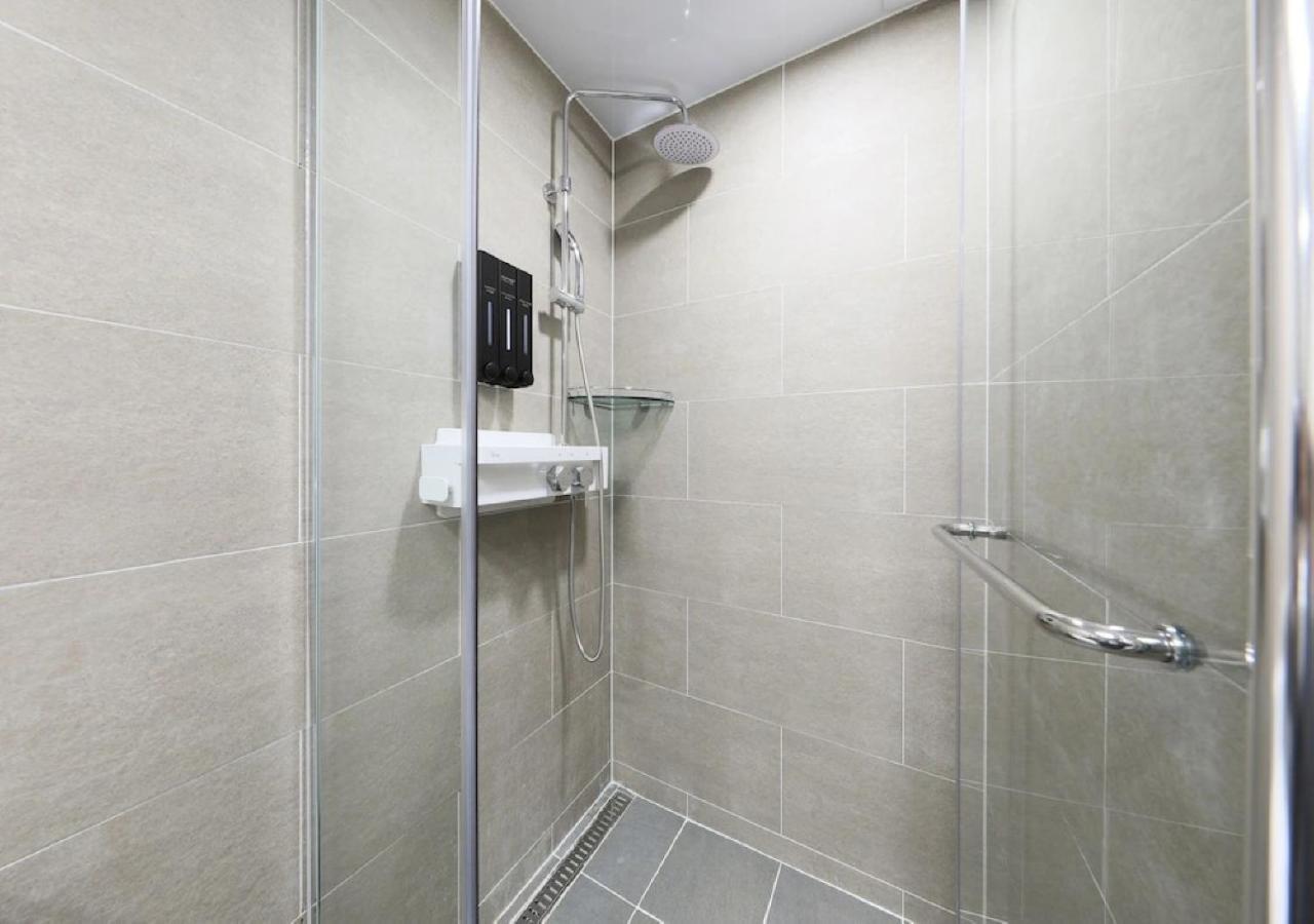 Coopstay Yeosu Hotel Buitenkant foto